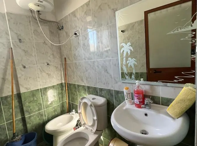 House For Rent Jurgen Golem (Tirana)