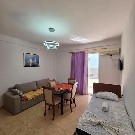 House For Rent Jurgen Hébergement de vacances Golem (Tirana)
