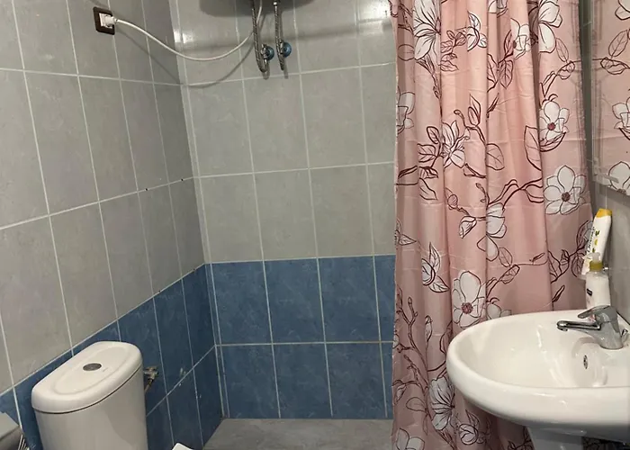 House For Rent Jurgen * Golem (Tirana)